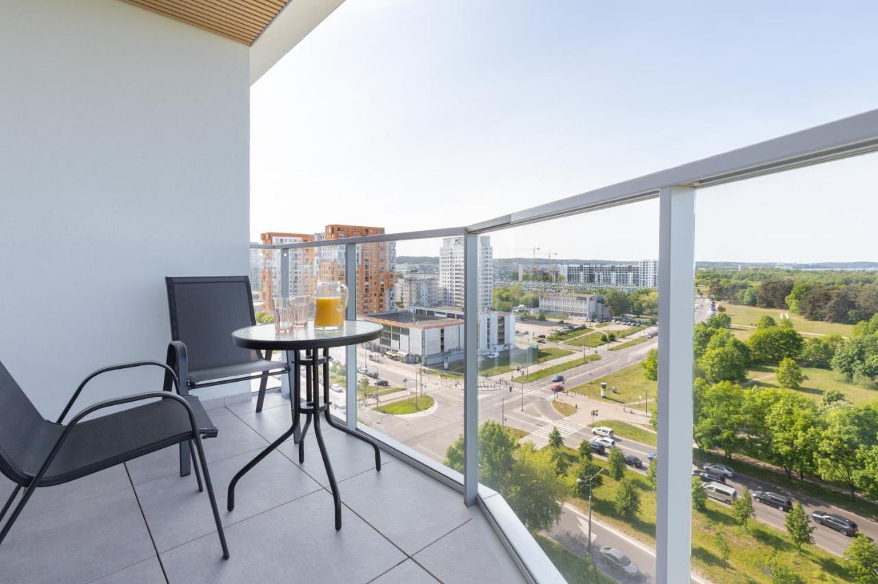 Tarasy Baltyku Apartments & Parking & Balcony By Noclegi Renters Gdansk Exterior foto