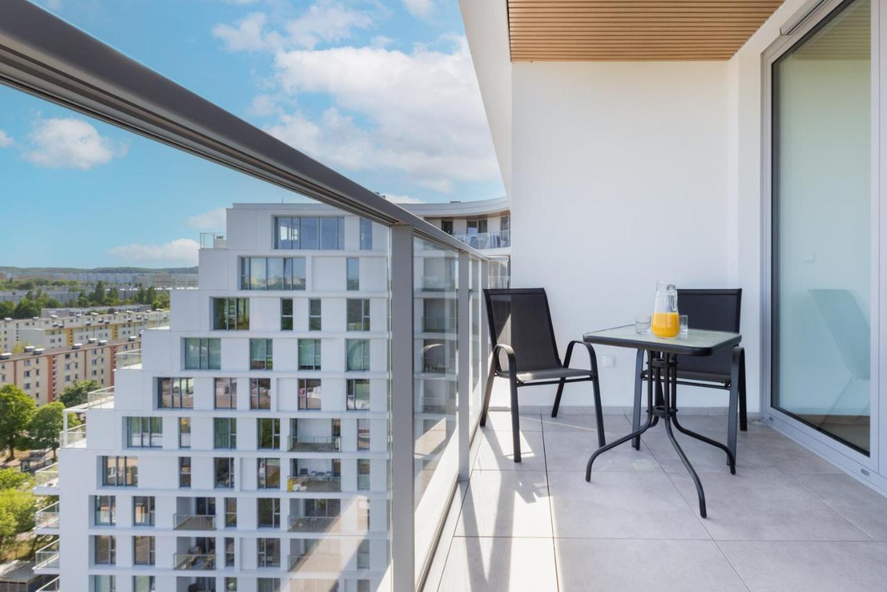 Tarasy Baltyku Apartments & Parking & Balcony By Noclegi Renters Gdansk Exterior foto