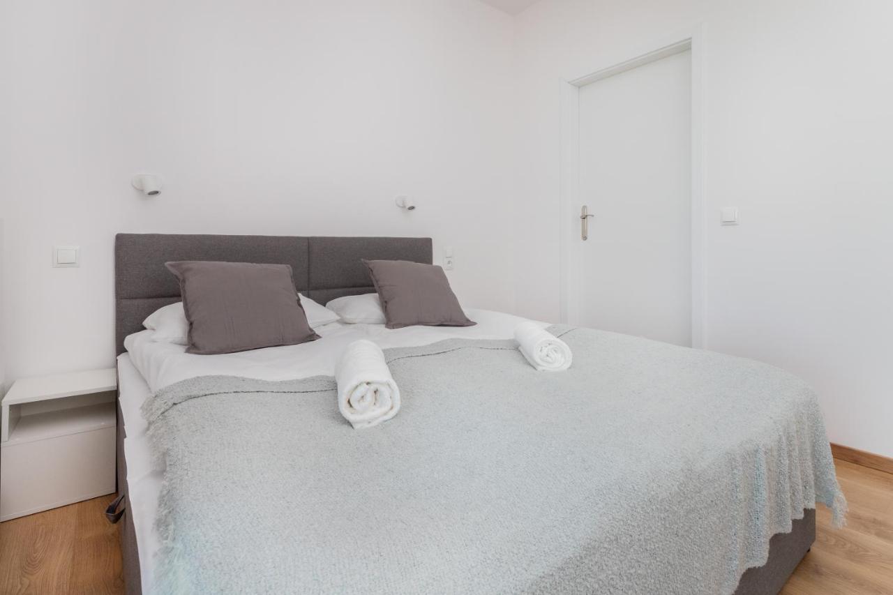 Tarasy Baltyku Apartments & Parking & Balcony By Noclegi Renters Gdansk Exterior foto
