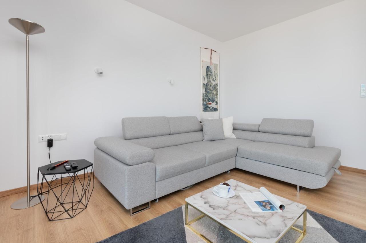 Tarasy Baltyku Apartments & Parking & Balcony By Noclegi Renters Gdansk Exterior foto