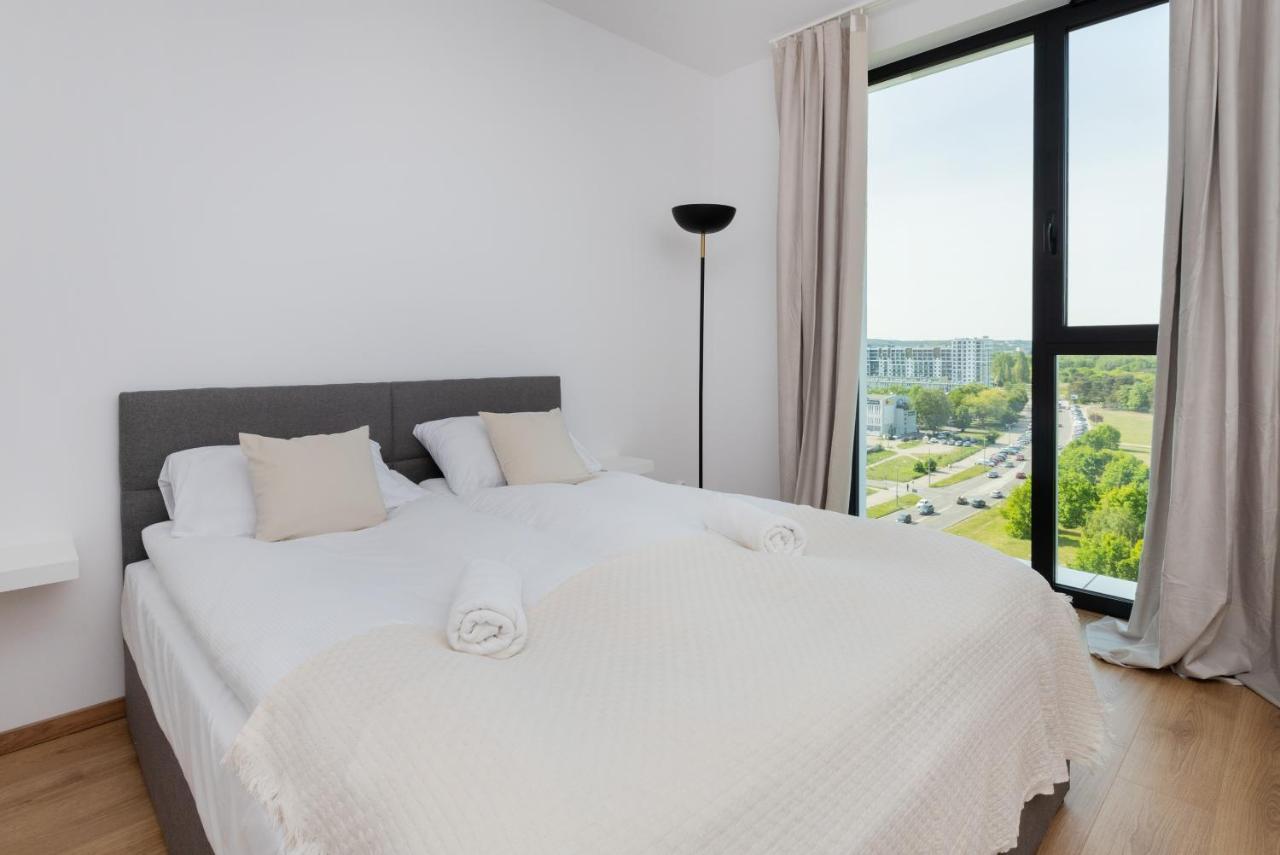 Tarasy Baltyku Apartments & Parking & Balcony By Noclegi Renters Gdansk Exterior foto