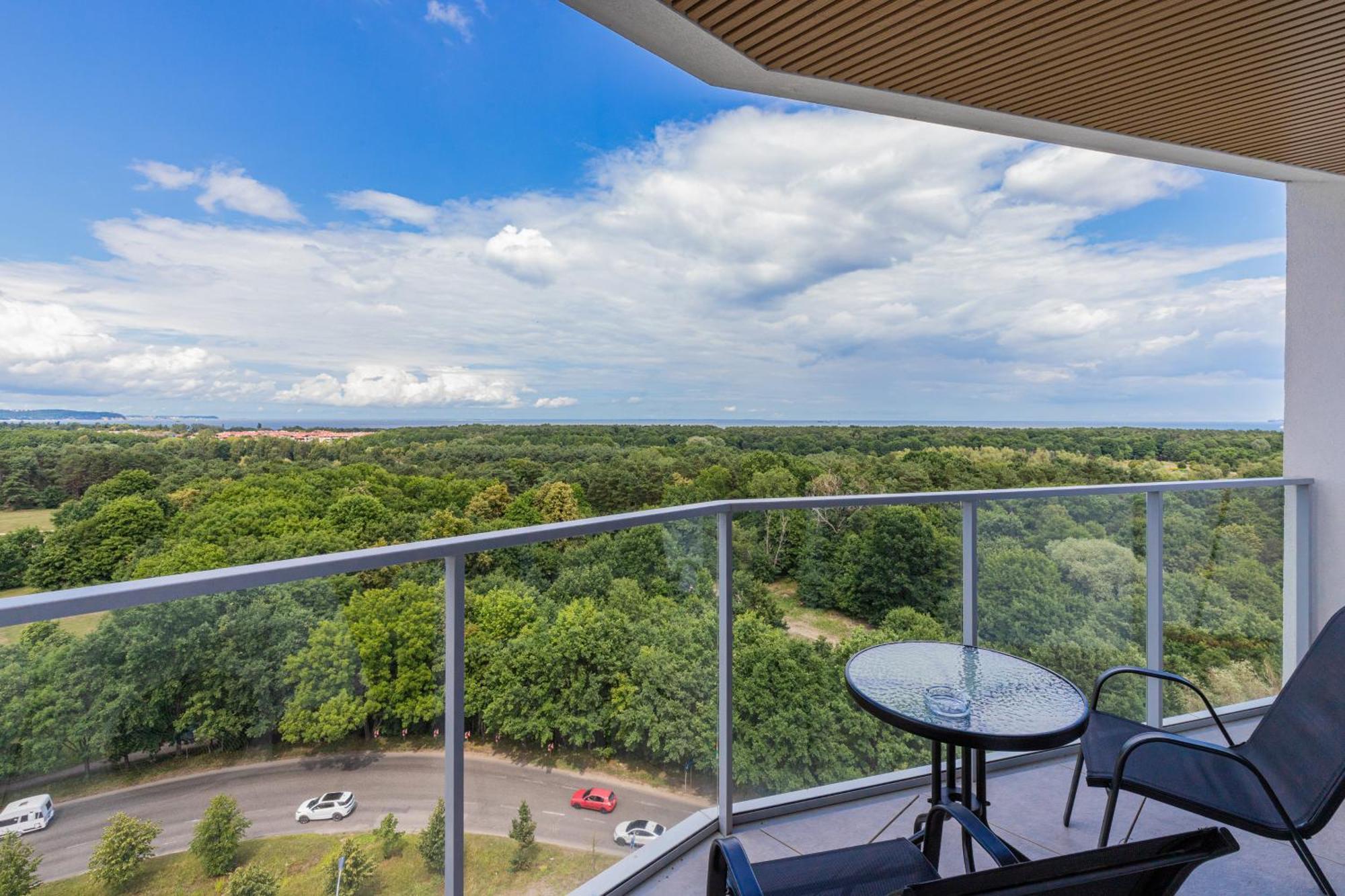 Tarasy Baltyku Apartments & Parking & Balcony By Noclegi Renters Gdansk Exterior foto